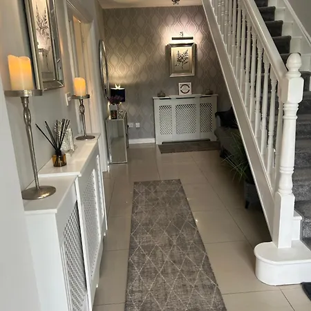 The Verve - 4 Bed In